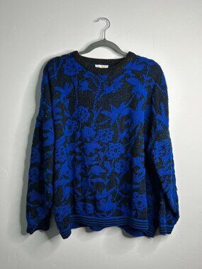 Blue and black vintage 90s sweater knitwear